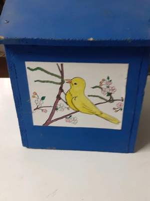 Ξύλινο κλουβί πτηνών μεταχειρισμένο με ζωγραφιστές πλευρές