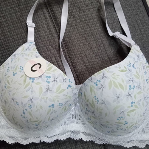 Hana bra size 105C/85C with floral pattern and lace, white