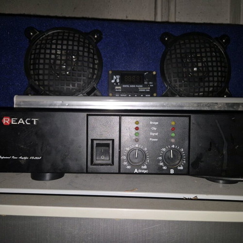 React KD-255A Professional Stereo Power Amplifier like new
