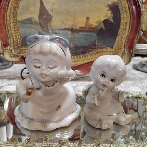 Vintage porcelain figurines set, like new, collectible decorative art
