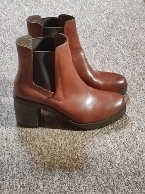 Chelsea ankle boots new women's size 39 brown synthetic leather