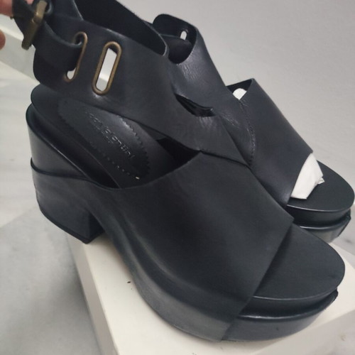 Luca Valentini black leather platform sandals size 38