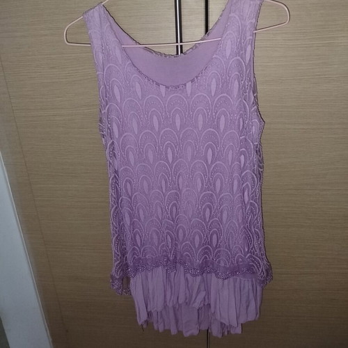 Sleeveless summer blouse Italy, like new, purple, one size