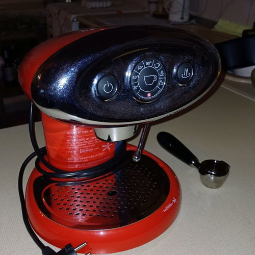 FrancisFrancis! X1 Espresso Coffee Maker new, red with metal details