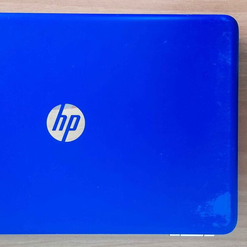 HP 15-aw001nv laptop with AMD A10-9600P, 8GB DDR4, 128GB SSD, FHD