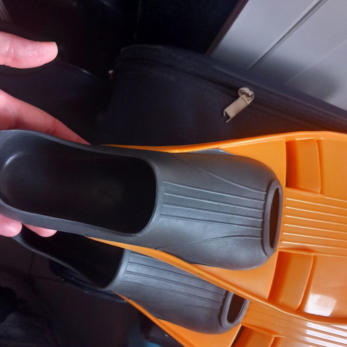 Children's swim fins like new, size 33/34, orange-gray, Majorca