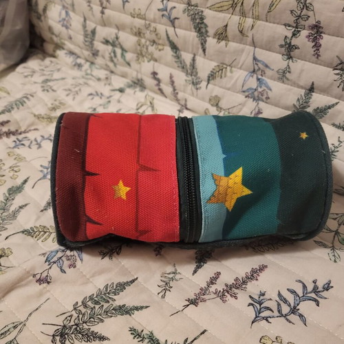 Apivita pencil case in like new condition