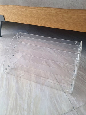 Nail polish stand used, for 40 pieces