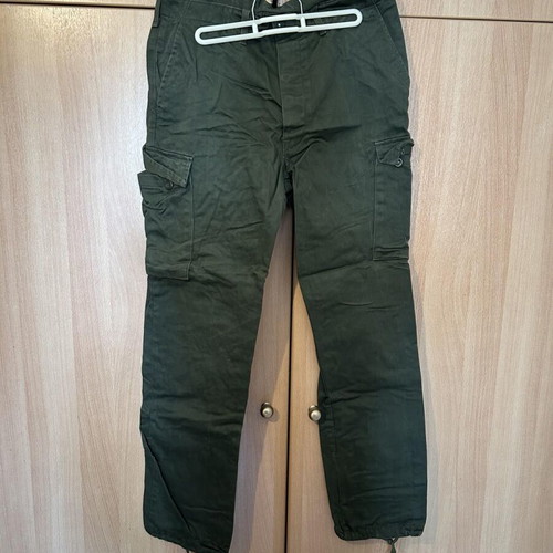Khaki cargo pants used, pack of 2, size 44