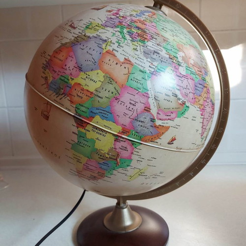 Globe new, illuminated, embossed, 1 meter diameter