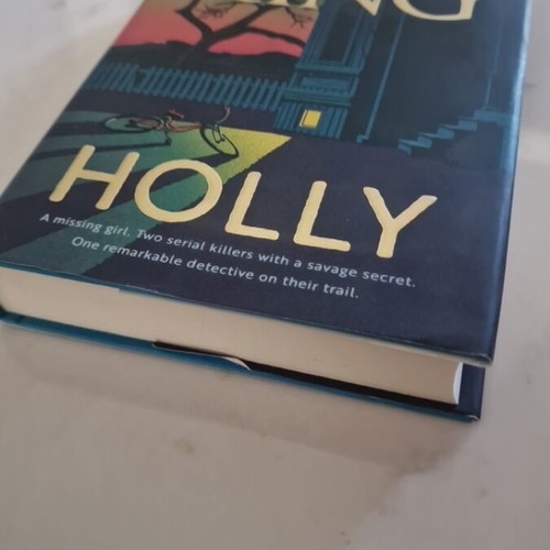 Holly by Stephen King hardcover English edition