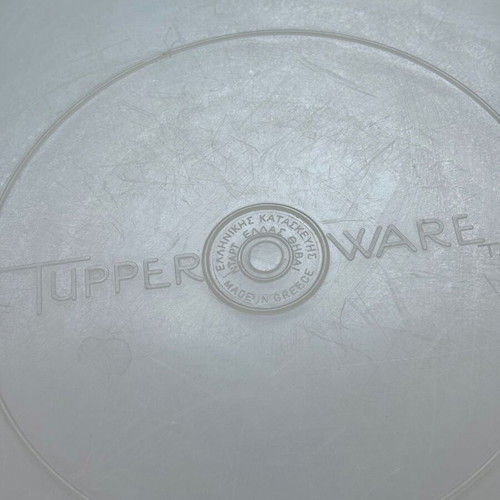 Round Taperware container vintage used from the 1970s