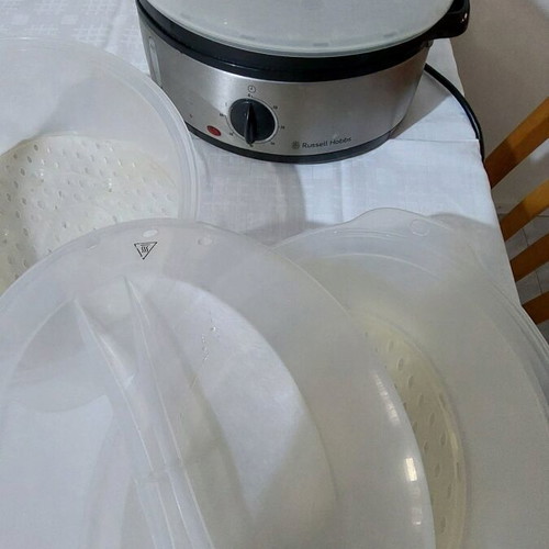 Russell Hobbs steam cooker used with 3 baskets and lid