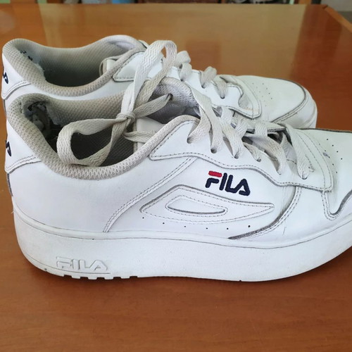 Fila women's athletic shoes used, white, size 39