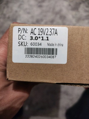 AC adapter new