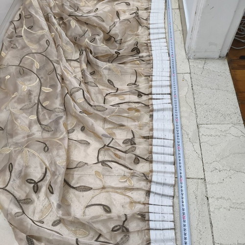 Curtain used, 5 meters height, 2.52 width