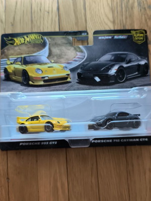 Hot Wheels Porsche 993 GT2 и Porsche 718 Cayman GT4 комплект от 2 нови