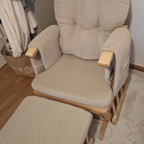 Sofia Nursing Chair with Footrest like new