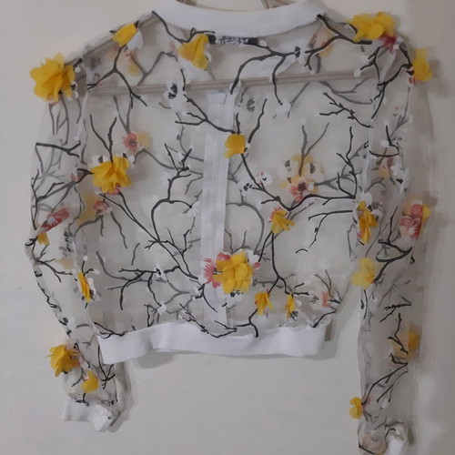 Hyper transparent cardigan with embossed flowers used