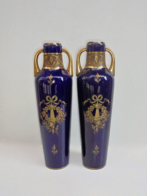 Αμφορείς ζεύγος πορσελάνινοι JAGET et PINON σαν καινούργιοι, μπλε κοβαλτίου επιχρυσωμένοι