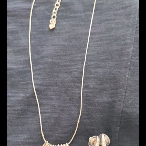Swarovski necklace and earrings set new authentic