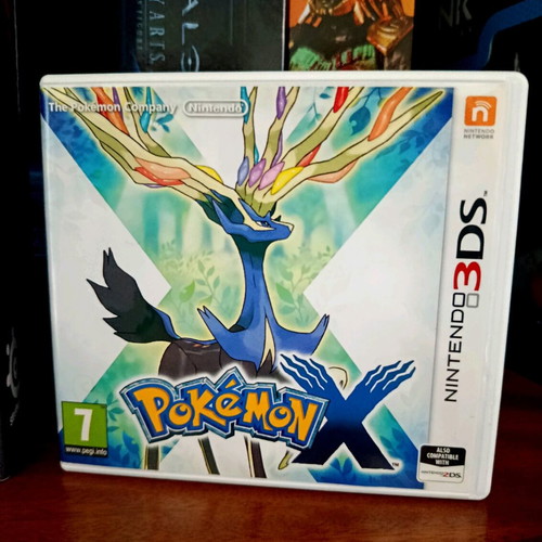 Pokemon X Nintendo 3DS like new, 1000% complete, English version