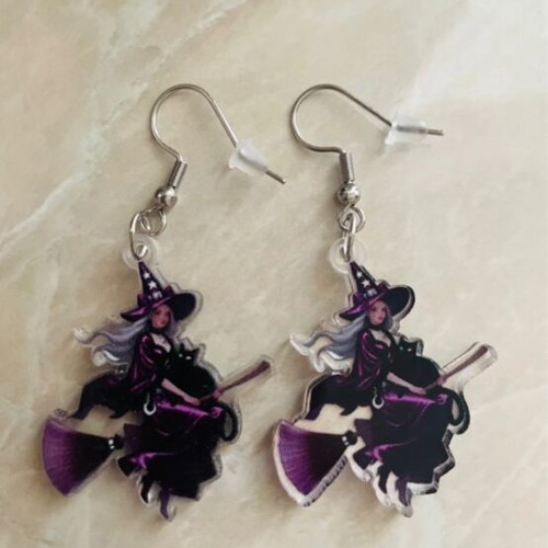 Witches earrings like new, black and purple