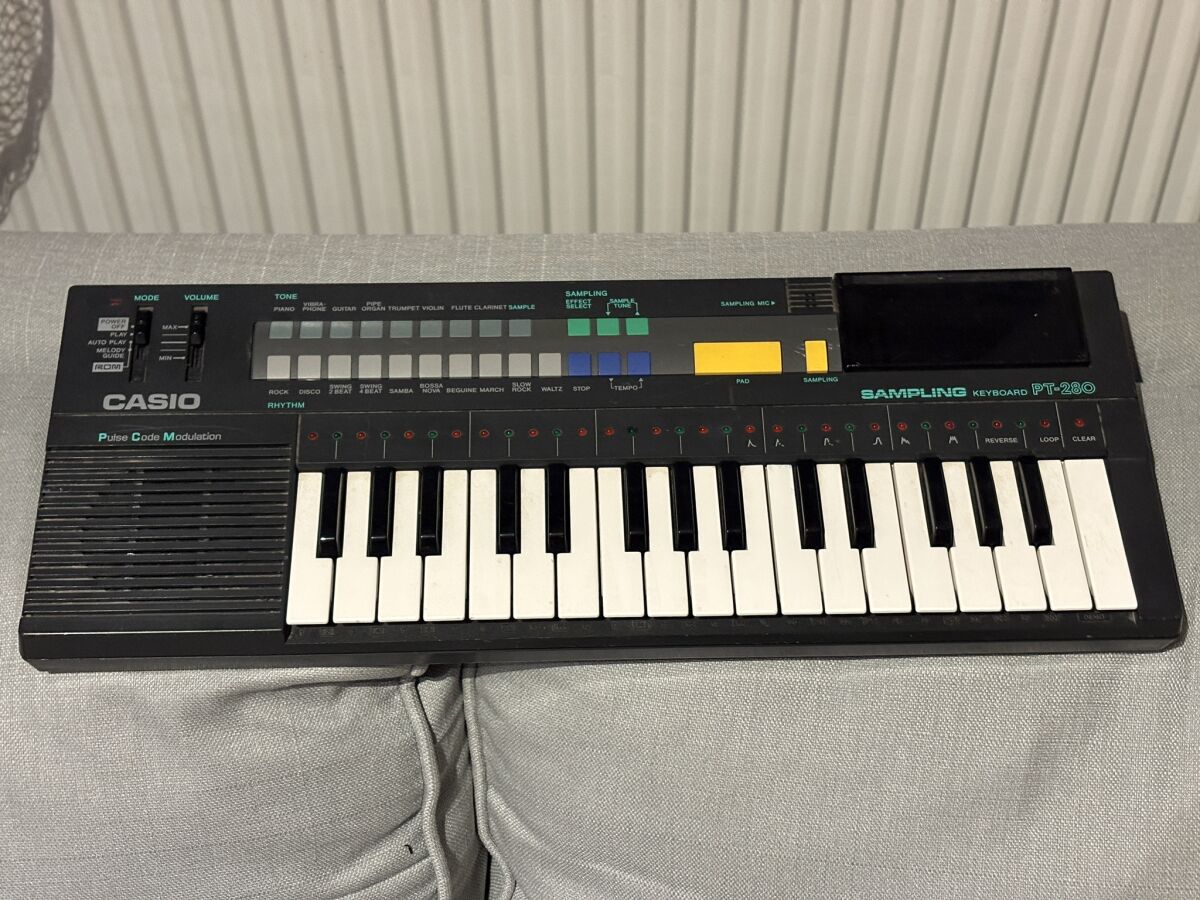 Casio PT-280 vintage 8-bit sampler… - € 210,00 - Vendora.cy