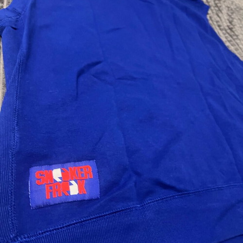 Sneaker Freak sleeveless hoodie new, size XL, blue