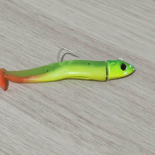 Set of 2 used spinning silicone lures Savage Gear Minnow Weedless and Hunthouse Fiiish Black Minnow