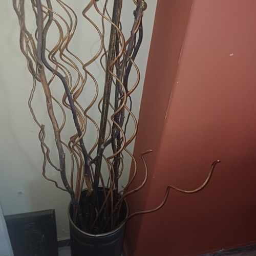 Handmade Industrial Ethnic Metal Floor Sculpture, 2.15m