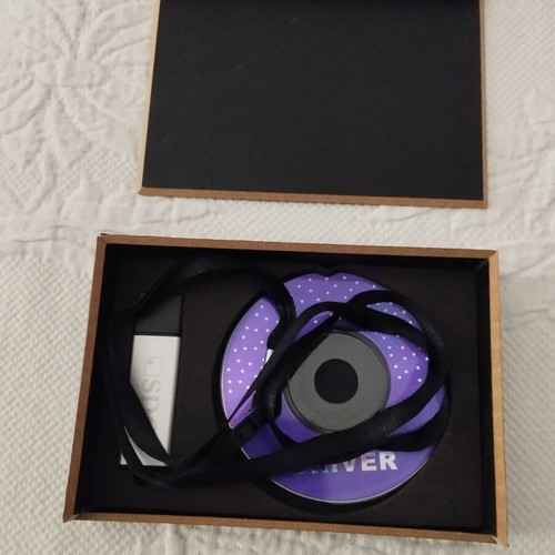 SDC USB device with mini CD drivers like new