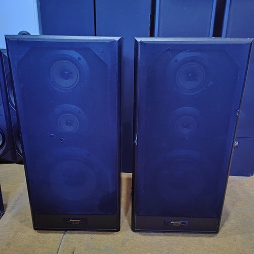 Pioneer CS-5070 3-Way Loudspeakers, rear bass-reflex