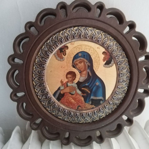 Original Virgin Mary icon with wooden circular frame and silver 925 details like new