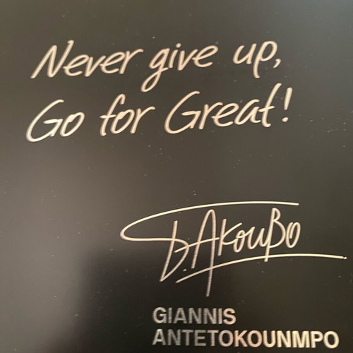 Str8 Collectible Metal Box Gannis Antetokounmpo