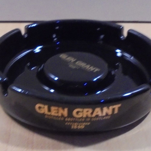 Glen Grant scotch whisky promotional ceramic ashtray 1990s new