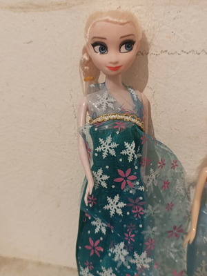 Frozen Elsa dolls, pack of 3