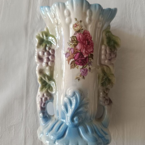 Vintage wedding ceramic vase with iridescent finish like new