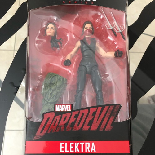Elektra Elodie Yung Marvel Legends Daredevil figure new