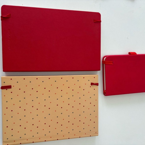 Notebooks with elastic like new, set of 3 pieces
