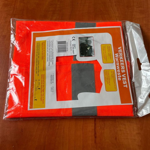 Safety vest with reflective strips new, orange