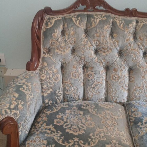 Vintage carved wooden salon Portorafthi