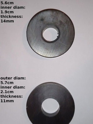 Ferite magnet rings 5.7cmx11mm and 5.6cmx14mm from magnetron