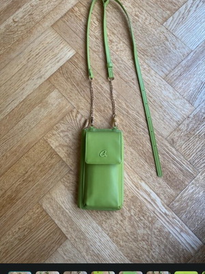Caprice green crossbody phone bag wallet