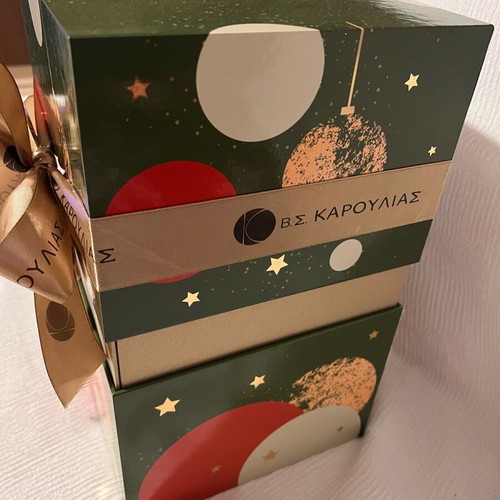 Wine box like new or for storage