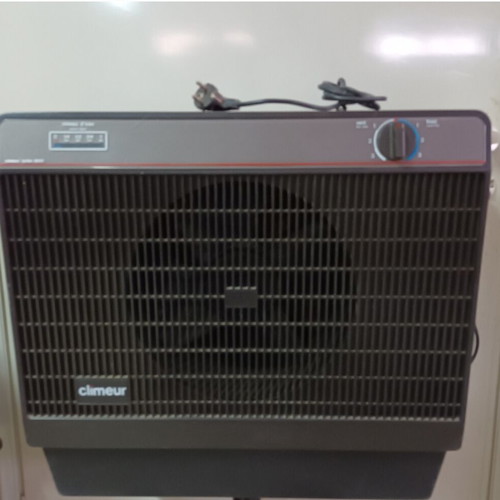 Fan-air conditioner used with humidifier function