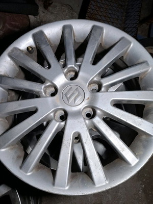Suzuki Swift 16-inch rim used