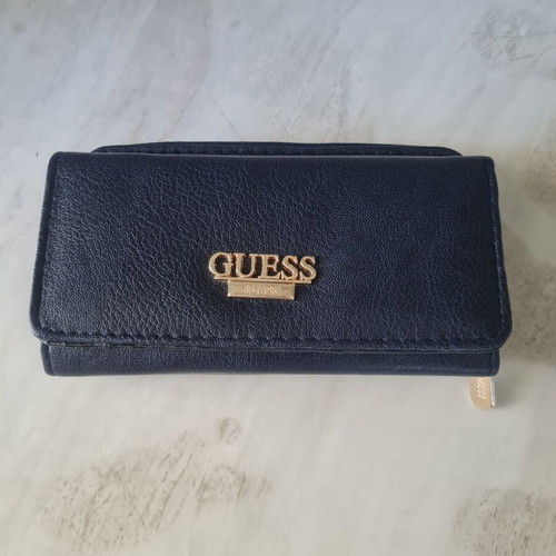 Guess leather wallet blue like new with zipper and card slots