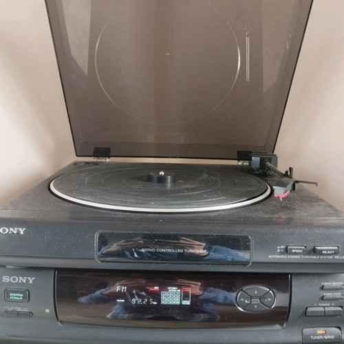 Sony LBT-N200 stereo system used with two speakers, needs maintenance