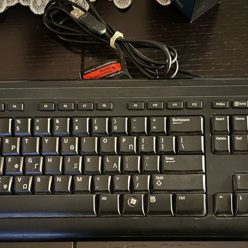 Microsoft Wired Keyboard 400 1576 and HP Comfort Mouse X1500 set used